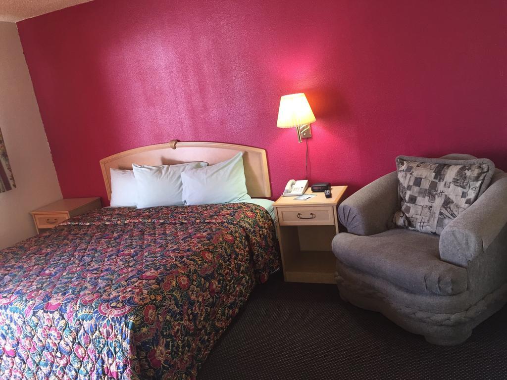 Avalon Motel Early Bagian luar foto
