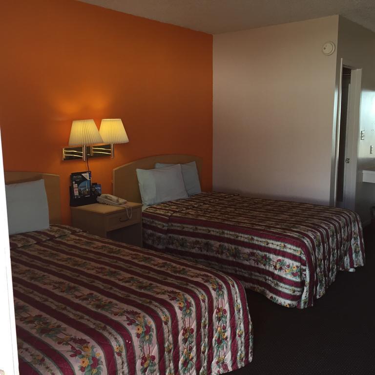 Avalon Motel Early Bagian luar foto